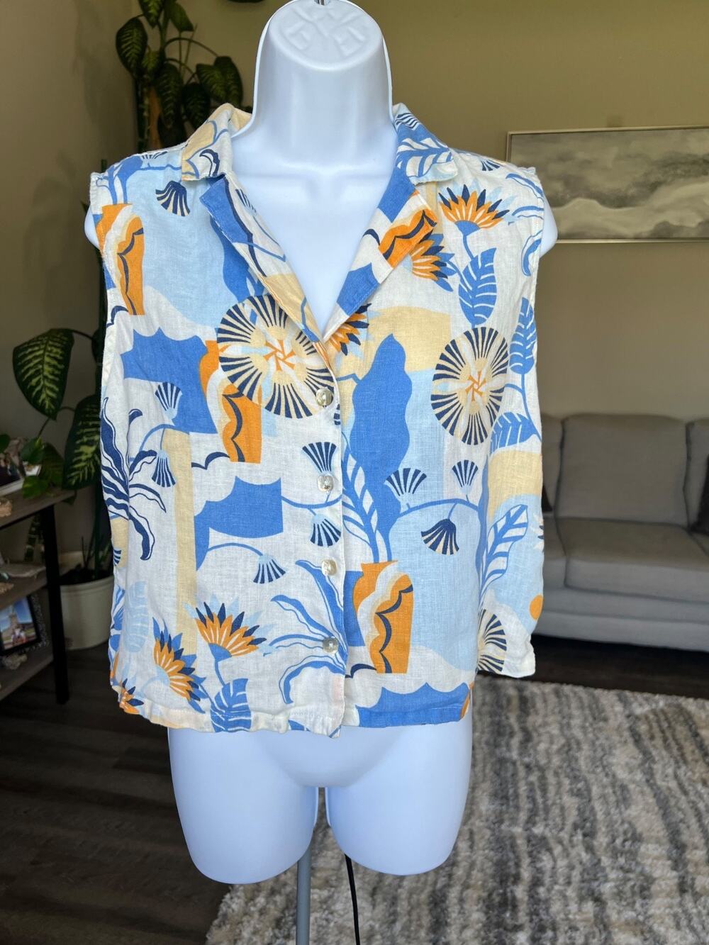 Nicole Miller New York Blouse Sz S 100% Linen Tropical Resort Beach #688